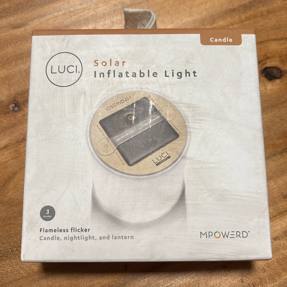 Luci Solar Inflatable Light